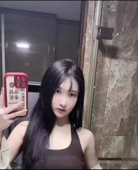 天津frist酒吧调酒师