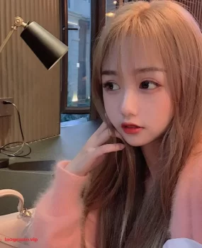 清纯可爱水嫩妹妹