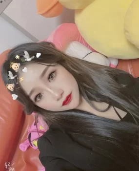 烟台大奶子闷的我直舔她哇哇叫强入后华庭搞得她叫爸爸