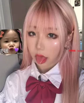 浙江宁波新茶到店，妹妹水多逼紧。制服丝袜随意更换。